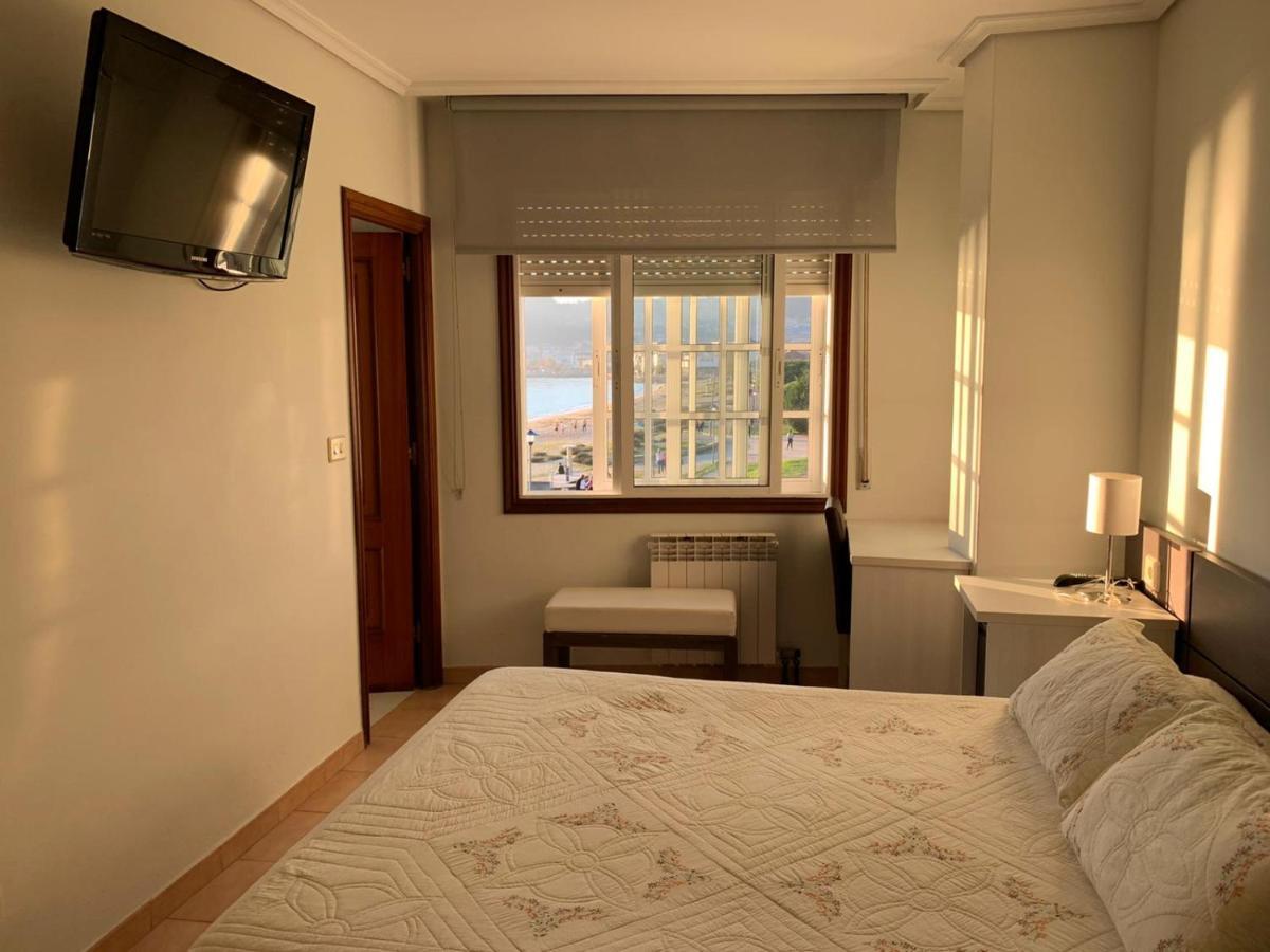 Hotel Playa Cangas do Morrazo Bagian luar foto