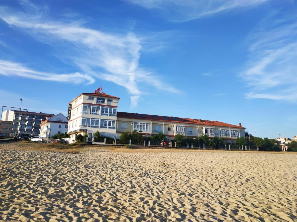 Hotel Playa Cangas do Morrazo Bagian luar foto