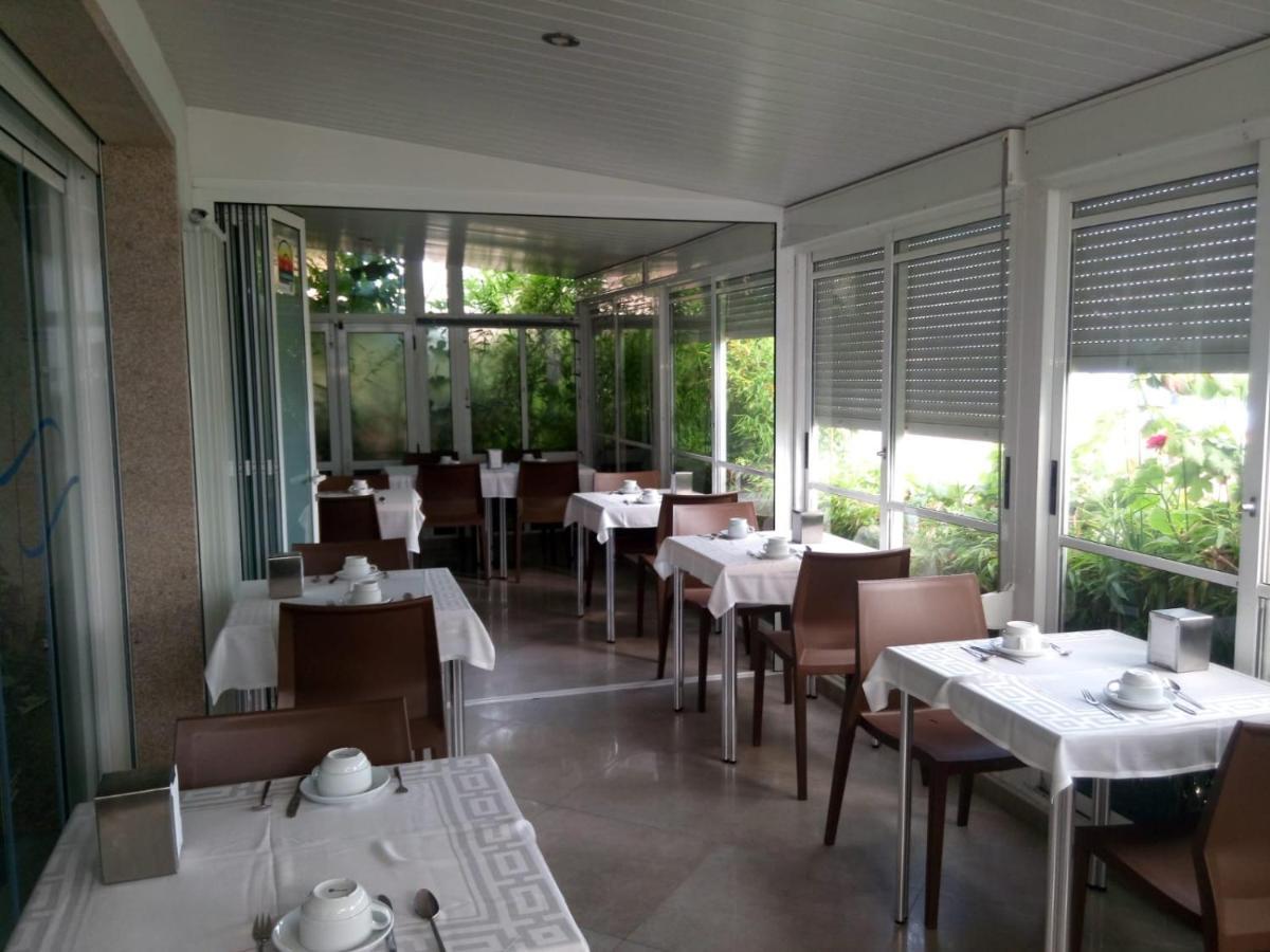 Hotel Playa Cangas do Morrazo Bagian luar foto
